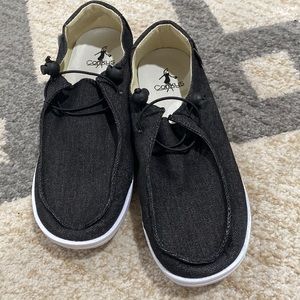 Ladies slip on shoes